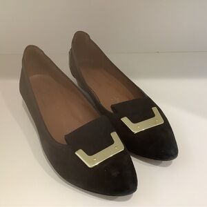 Donald J. Pliner Black and Gold Flats with Chic Accents